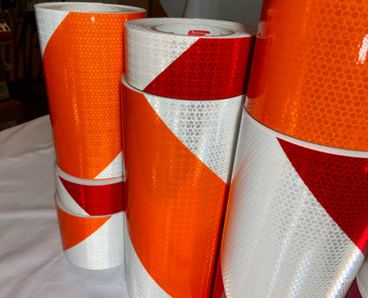 Oralite 5934 Striped Barricade High Intensity - Type 4 - Reboundable - Tough & Flexible - 25' or 50' – image 2 of 7
