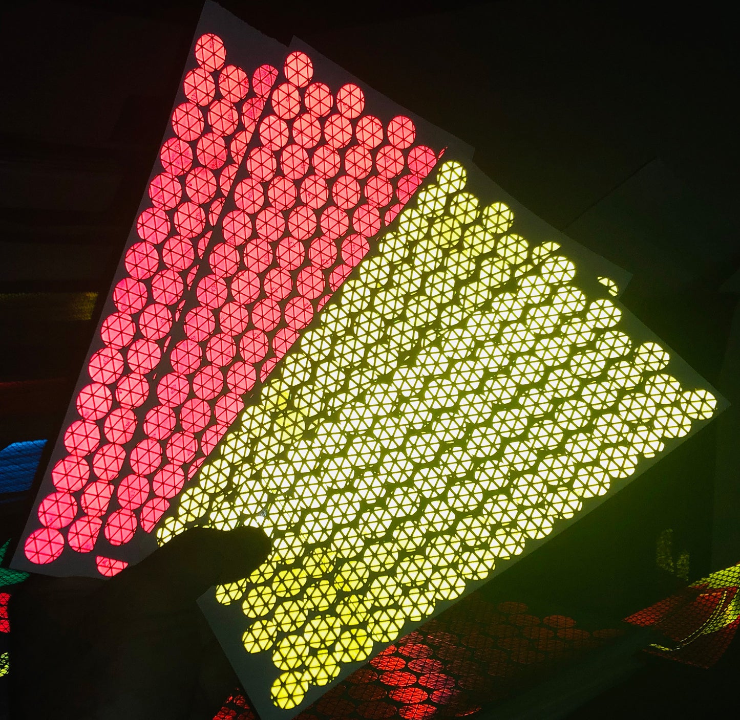 Oralite v98 reflective 1/2 inch red lime dots